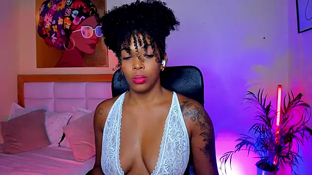 AitanaBrown  online show from 2, 4, 2026