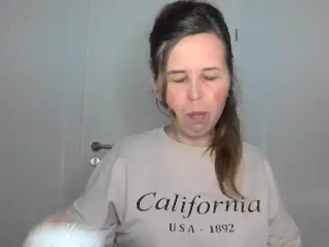 loveis007 online show from 14, 3, 2025