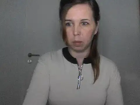 loveis007 online show from 9, 3, 2025