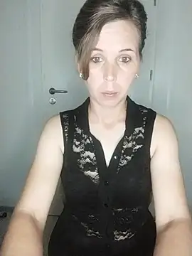 loveis007 online show from 15, 9, 2025