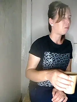 loveis007 online show from 8, 9, 2025