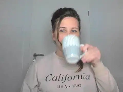 loveis007 online show from 17, 3, 2025