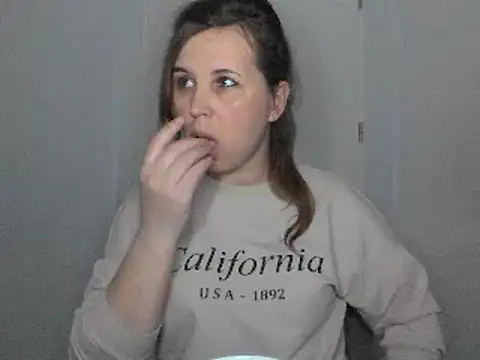 loveis007 online show from 15, 3, 2025