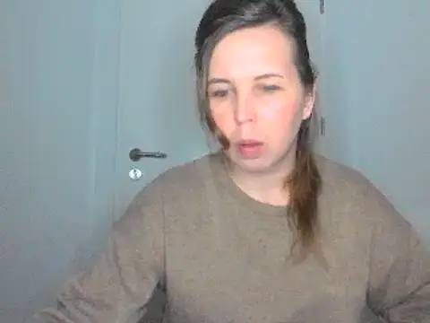 loveis007 online show from 18, 3, 2025