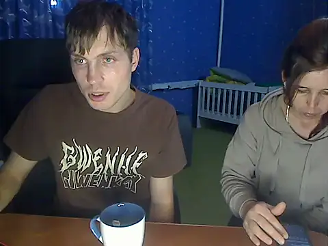 loveis007 online show from 13, 11, 2025