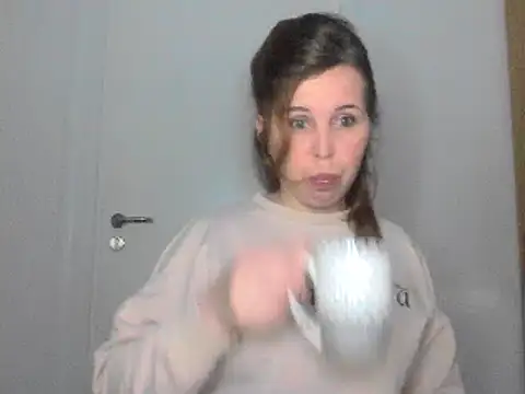 loveis007 online show from 7, 3, 2025