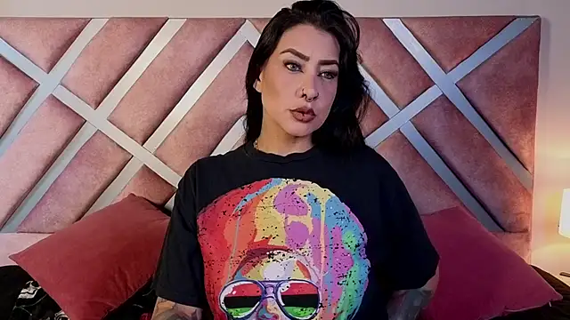  kelly hous36 online show from 30, 5, 2026