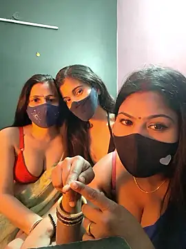 cutee  crazy online show from 10, 1, 2026