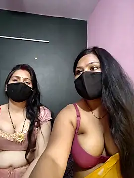 cutee  crazy online show from 7, 3, 2026