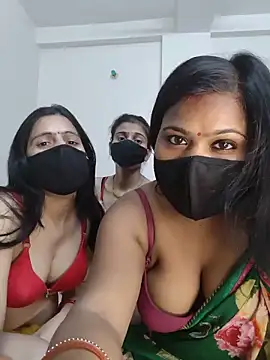 cutee  crazy online show from 20, 5, 2026