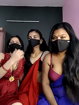 cutee  crazy online show from 4, 5, 2026
