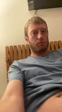 Snapshot of rippedbritish chatting on 16, 11, 2025 rippedbritish online show from 16, 11, 2025