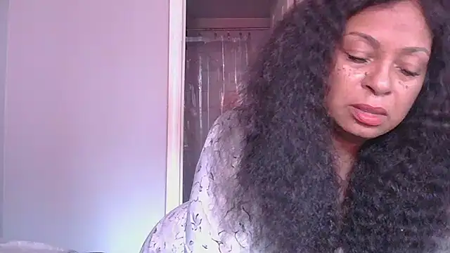 MSweetLindaParks online show from 11, 10, 2025