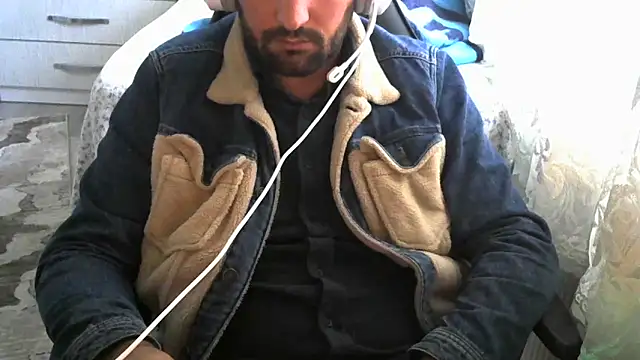 crazybaby5461 online show from 11, 11, 2025