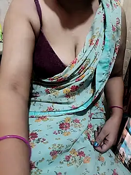 Snapshot of sangeetha4bide chatting on 28, 10, 2025 sangeetha4bide online show from 28, 10, 2025