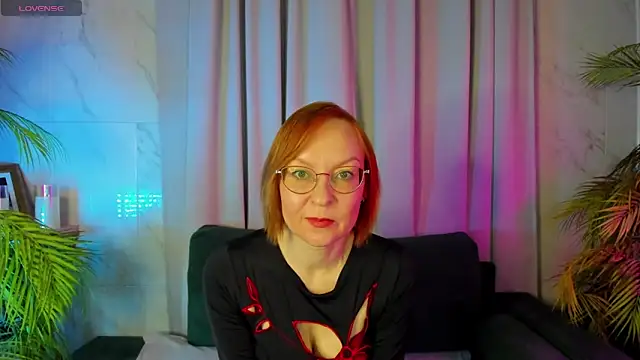 NikaGentle online show from 7, 3, 2025