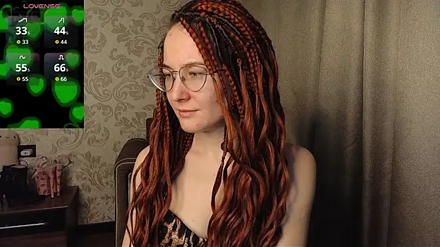 AgnesGraham online show from 12, 10, 2025