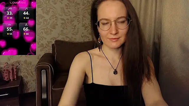 AgnesGraham online show from 8, 9, 2025