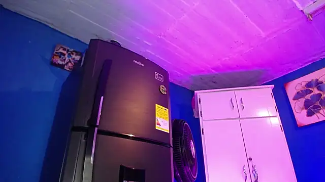 Lunahoney1 online show from 18, 9, 2025