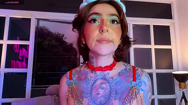 Evangelyne 1 online show from 5, 3, 2025