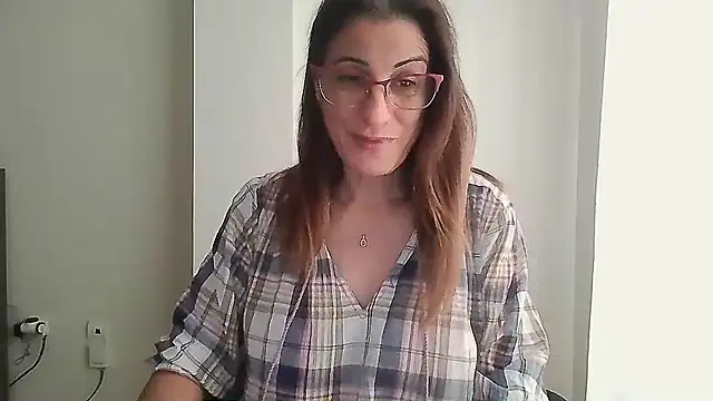 Sanada hot online show from 27, 10, 2025