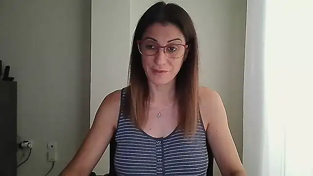 Sanada hot online show from 26, 9, 2025