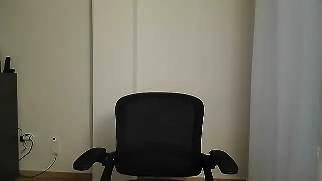 Sanada hot online show from 10, 10, 2025