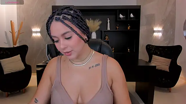 ToriCrossX online show from 27, 2, 2025