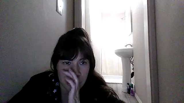 petitedoll29 online show from 5, 12, 2025