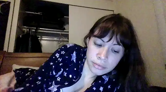 petitedoll29 online show from 6, 12, 2024