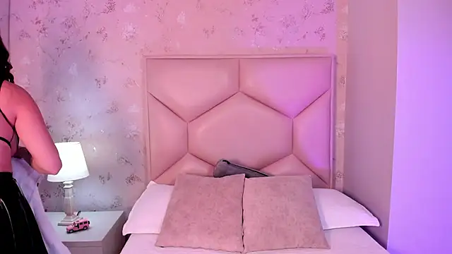 ambar sullivan online show from 10, 9, 2025