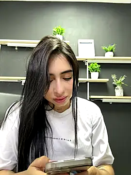 Snapshot of isabella_jade chatting on 6, 11, 2025 isabella jade online show from 6, 11, 2025