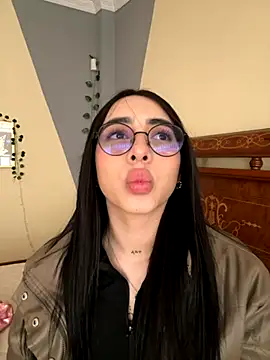 Snapshot of isabella_jade chatting on 9, 9, 2025 isabella jade online show from 9, 9, 2025