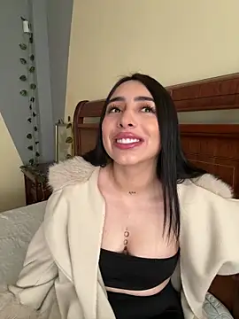 Snapshot of isabella_jade chatting on 23, 10, 2025 isabella jade online show from 23, 10, 2025