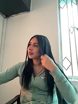 Snapshot of isabella_jade chatting on 25, 10, 2025 isabella jade online show from 25, 10, 2025