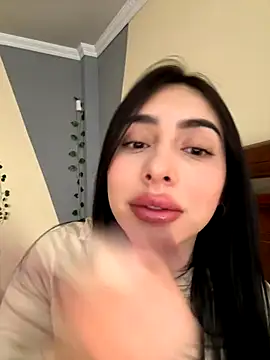 Snapshot of isabella_jade chatting on 18, 10, 2025 isabella jade online show from 18, 10, 2025