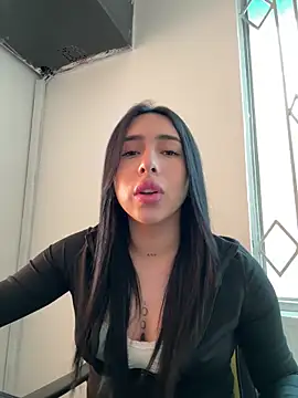 Snapshot of isabella_jade chatting on 27, 10, 2025 isabella jade online show from 27, 10, 2025