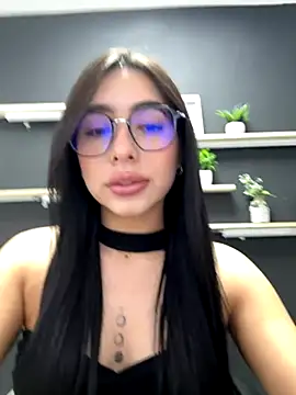 Snapshot of isabella_jade chatting on 11, 11, 2025 isabella jade online show from 11, 11, 2025