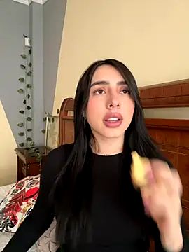 Snapshot of isabella_jade chatting on 16, 10, 2025 isabella jade online show from 16, 10, 2025