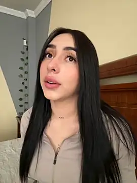 Snapshot of isabella_jade chatting on 19, 9, 2025 isabella jade online show from 19, 9, 2025