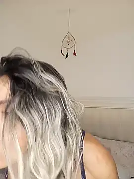 ASHLEY BLAIR online show from 30, 5, 2026