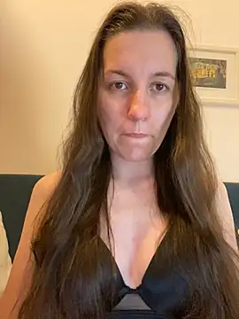 Nicole-Ray online show from 1, 10, 2025