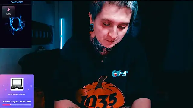 Marieblueeyes online show from 13, 3, 2026