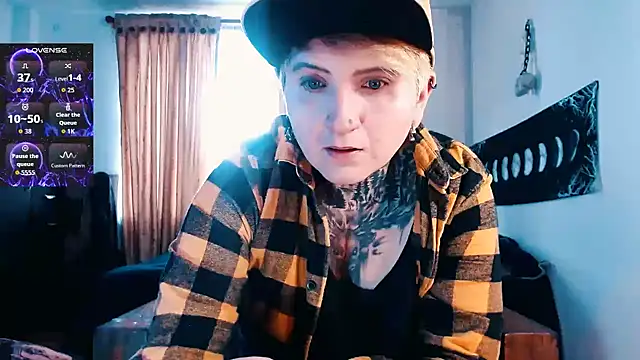 Marieblueeyes online show from 22, 11, 2025