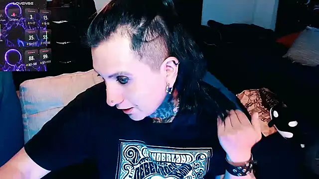 Marieblueeyes online show from 26, 9, 2025