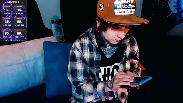 Marieblueeyes online show from 12, 9, 2025