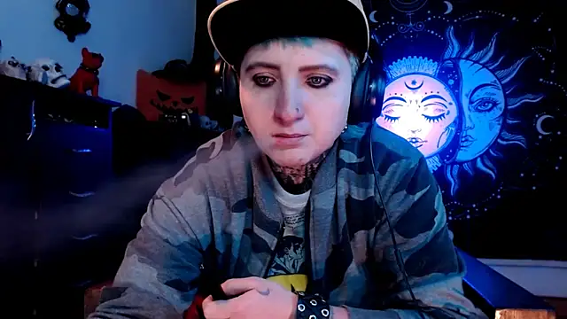 Marieblueeyes online show from 21, 3, 2025