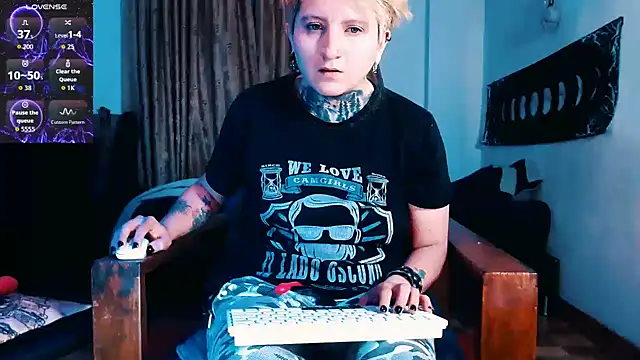 Marieblueeyes online show from 24, 11, 2025