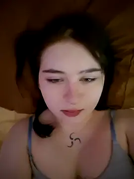 Yammy Yumi online show from 17, 2, 2025