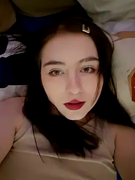 Yammy Yumi online show from 27, 2, 2025